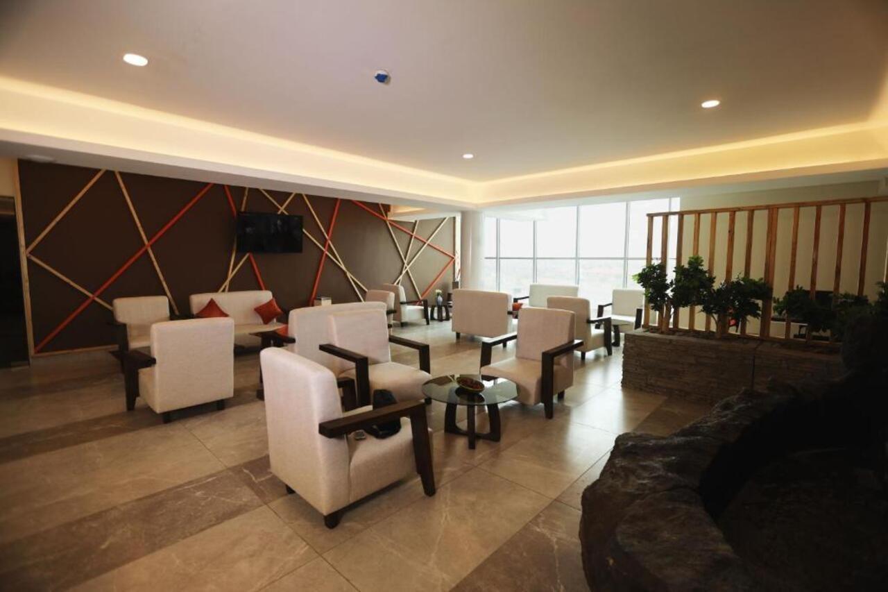 Prideinn Plaza Nairobi Airport Mlolongo Exterior foto